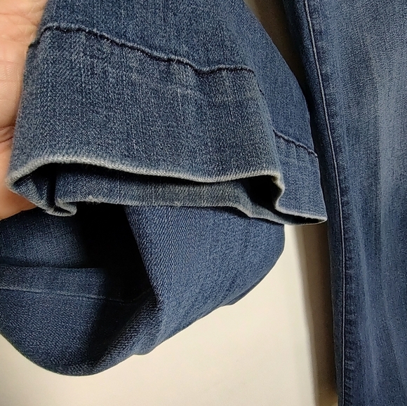 Ann Taylor Loft Modern Flare Women's Blue Jeans - Picture 6 of 11